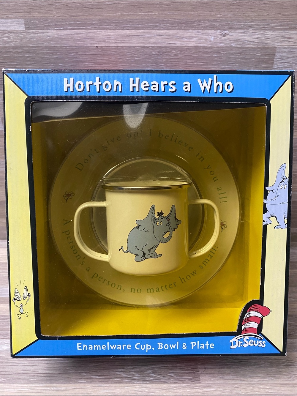 Dr. Seuss Horton Hears a Who Enamelware Cup Bowl & Plate Set toddler kids set